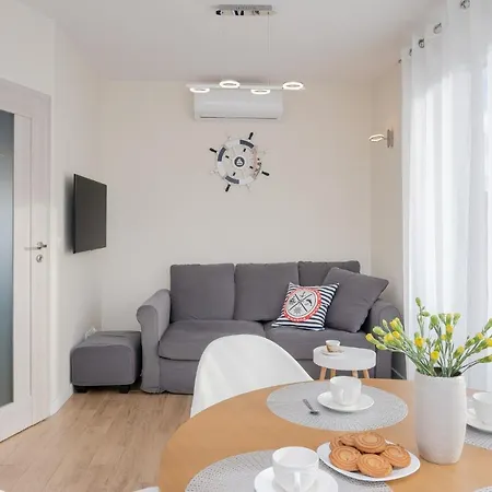 Apartament Stacja Wladek Nowoczesny Apartament Blisko Plazy Idealny Na Rodzinne Wakacje Władysławowo Exterior foto